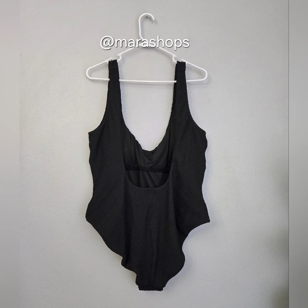 J.Crew Textured Scoopneck One Piece Swimsuit